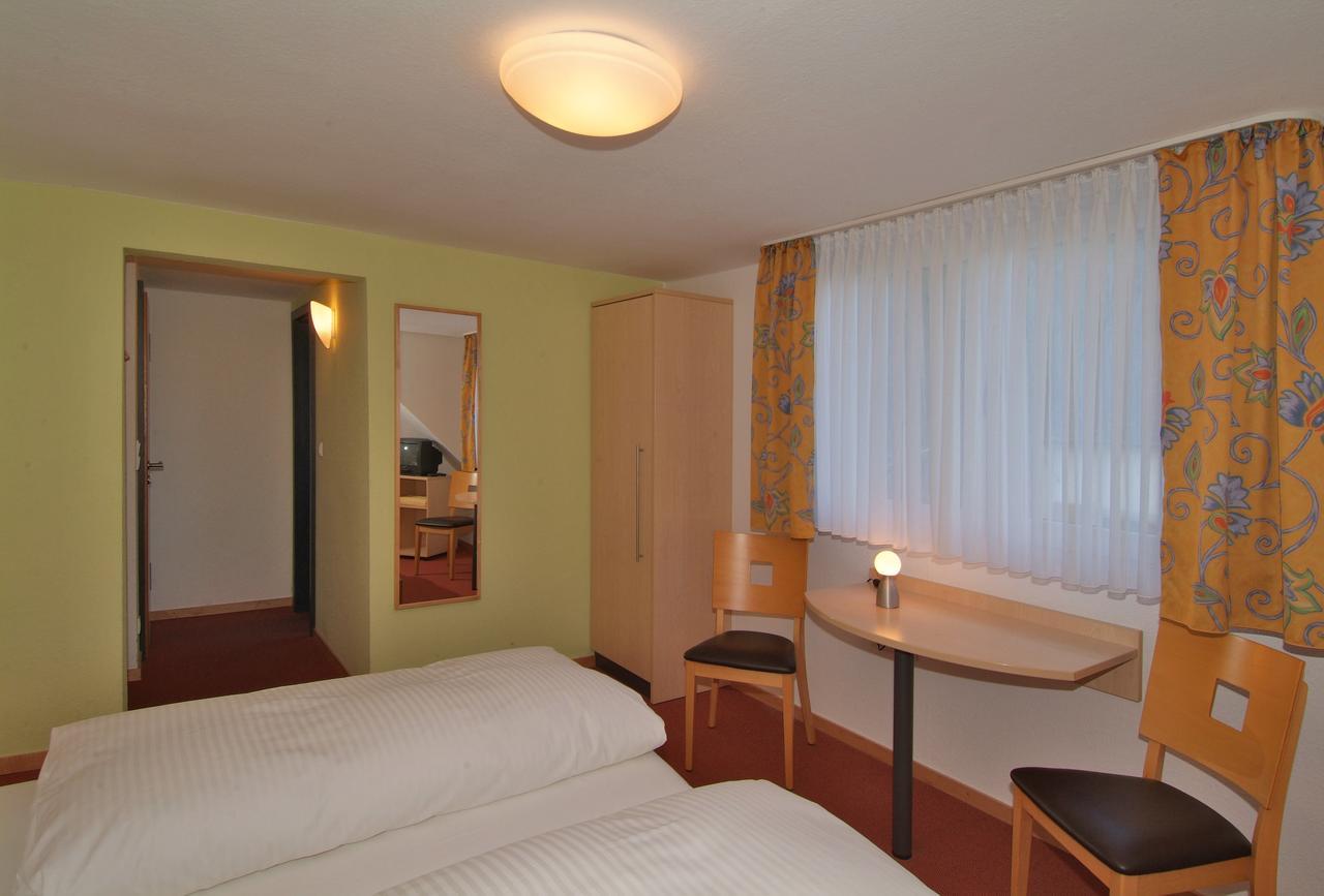 Hotel Haus Am Berg Trier Exterior photo